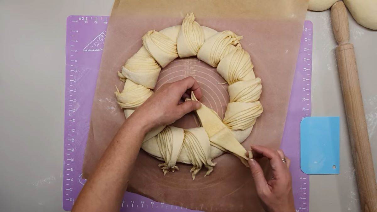 Kako se pravi posni slavski kolač za Svetog Nikolu - recept za početnike 