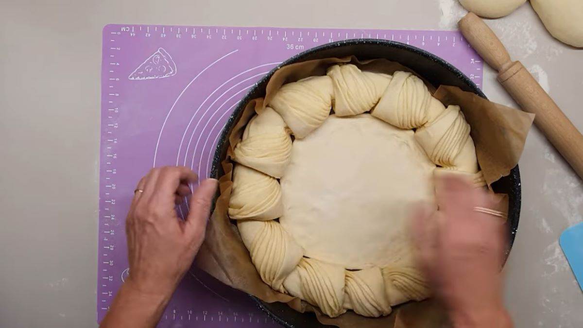 Kako se pravi posni slavski kolač za Svetog Nikolu - recept za početnike 