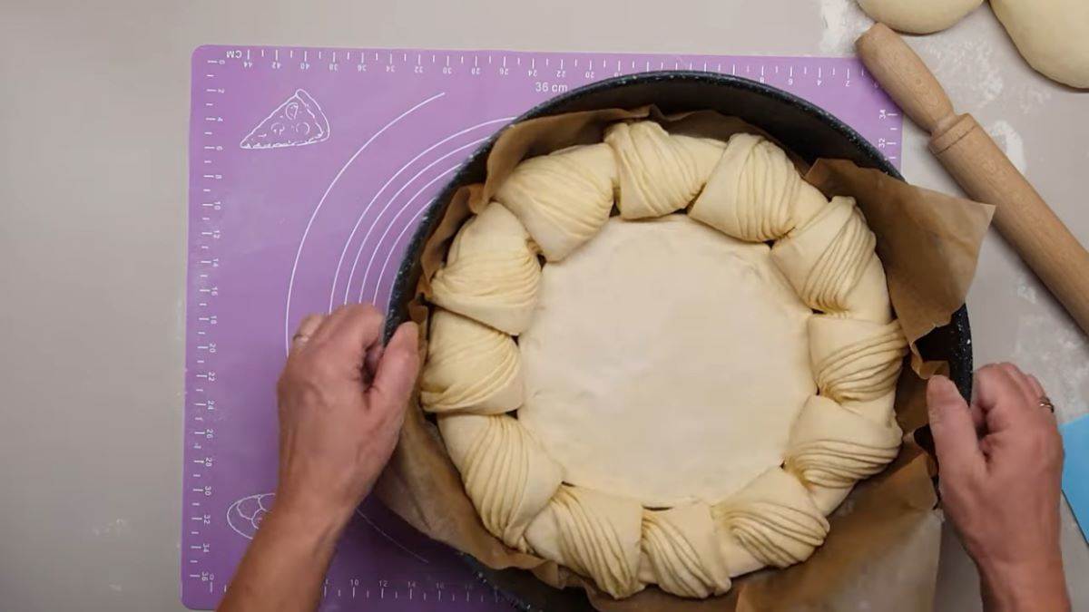 Kako se pravi posni slavski kolač za Svetog Nikolu - recept za početnike 