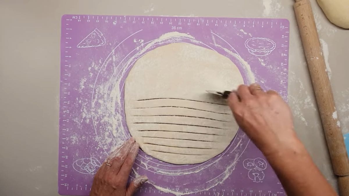 Kako se pravi slavska pogača za Svetog Nikolu