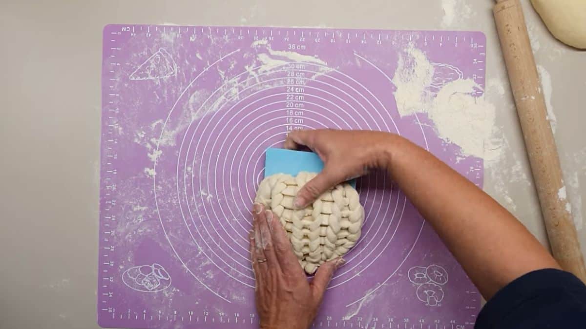 Kako se pravi slavska pogača za Svetog Nikolu