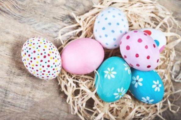 Uskršnja dekoracija: Trikovi za originalno farbanje jaja