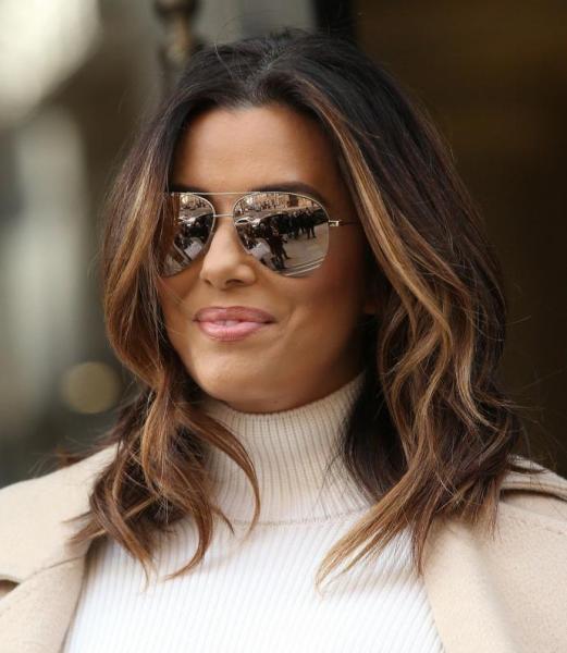 Izgledajte šik i dok kuvate: Kako da ovog leta nosite PAŽ frizuru (FOTO)