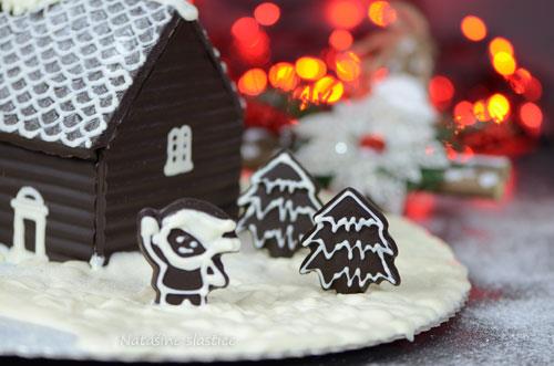 SLATKO BOŽIĆNO ČUDO: Fantastična kućica od čokolade korak po korak (VIDEO)