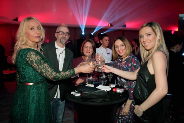 SPEKTAKULARNA REGIONALNA ŽURKA ADRIJA MEDIJE Aleksandar Rodić: Ovo je moj poklon vama! Svaka vam čast, ponosan sam na sve vas!