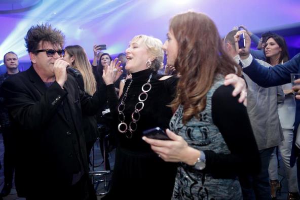 SPEKTAKULARNA REGIONALNA ŽURKA ADRIJA MEDIJE Aleksandar Rodić: Ovo je moj poklon vama! Svaka vam čast, ponosan sam na sve vas!