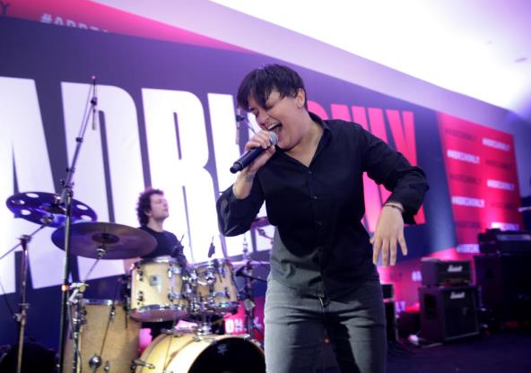 SPEKTAKULARNA REGIONALNA ŽURKA ADRIJA MEDIJE Aleksandar Rodić: Ovo je moj poklon vama! Svaka vam čast, ponosan sam na sve vas!