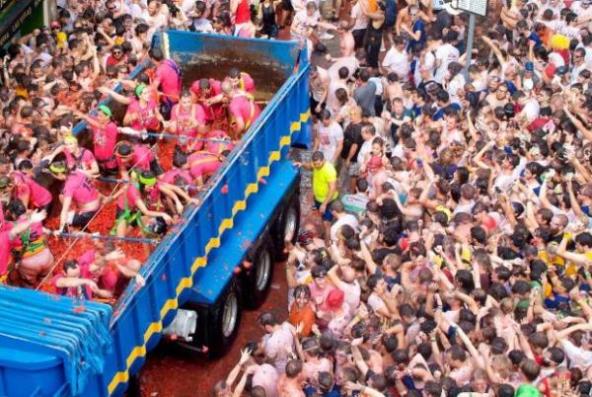 Festival "la tomatina" obeležio 70 godina postojanja