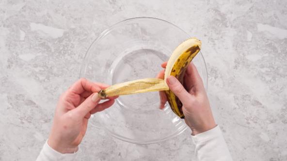 Ljuštenje banane
