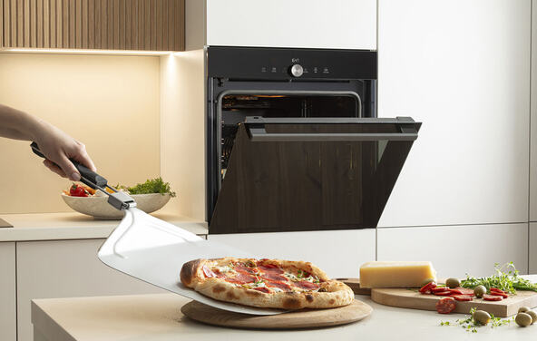 gorenje_oven_pizza_3_ozadje.jpg