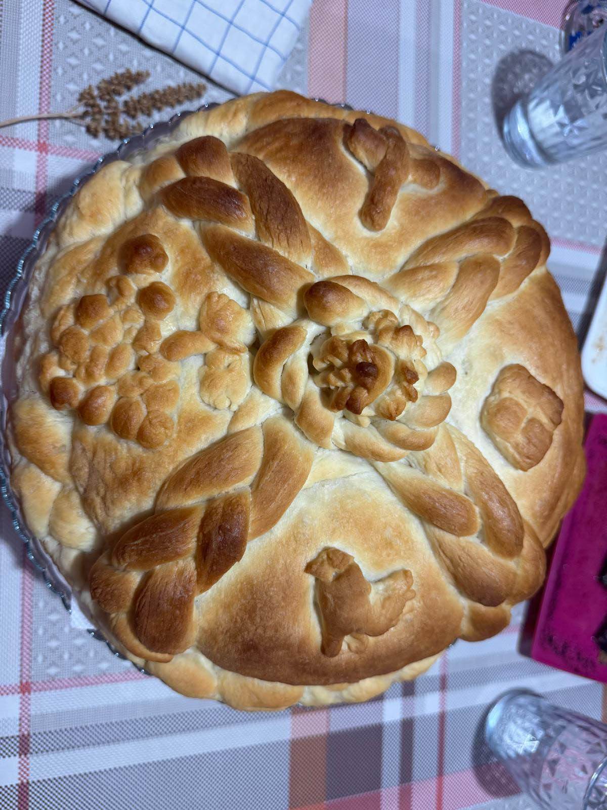 Slavski kolač (4).jpg