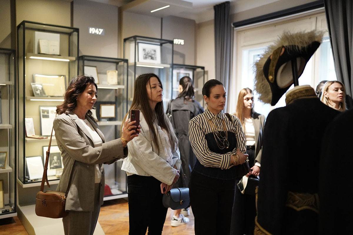 Ženska šetnja Beogradom “One su čitav svet” (4).jpg